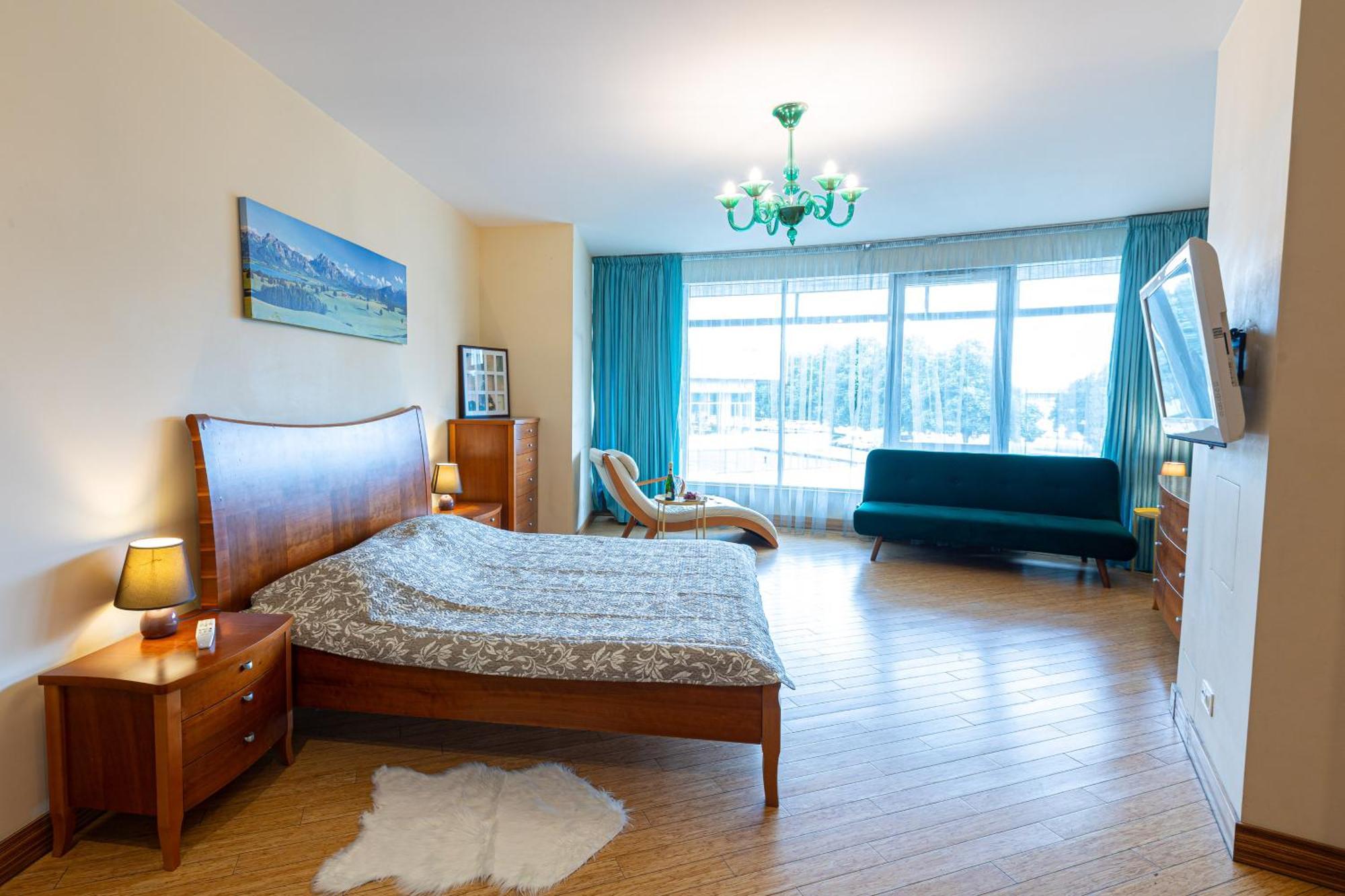 Royal Whith Free Parking Apartamento Riga