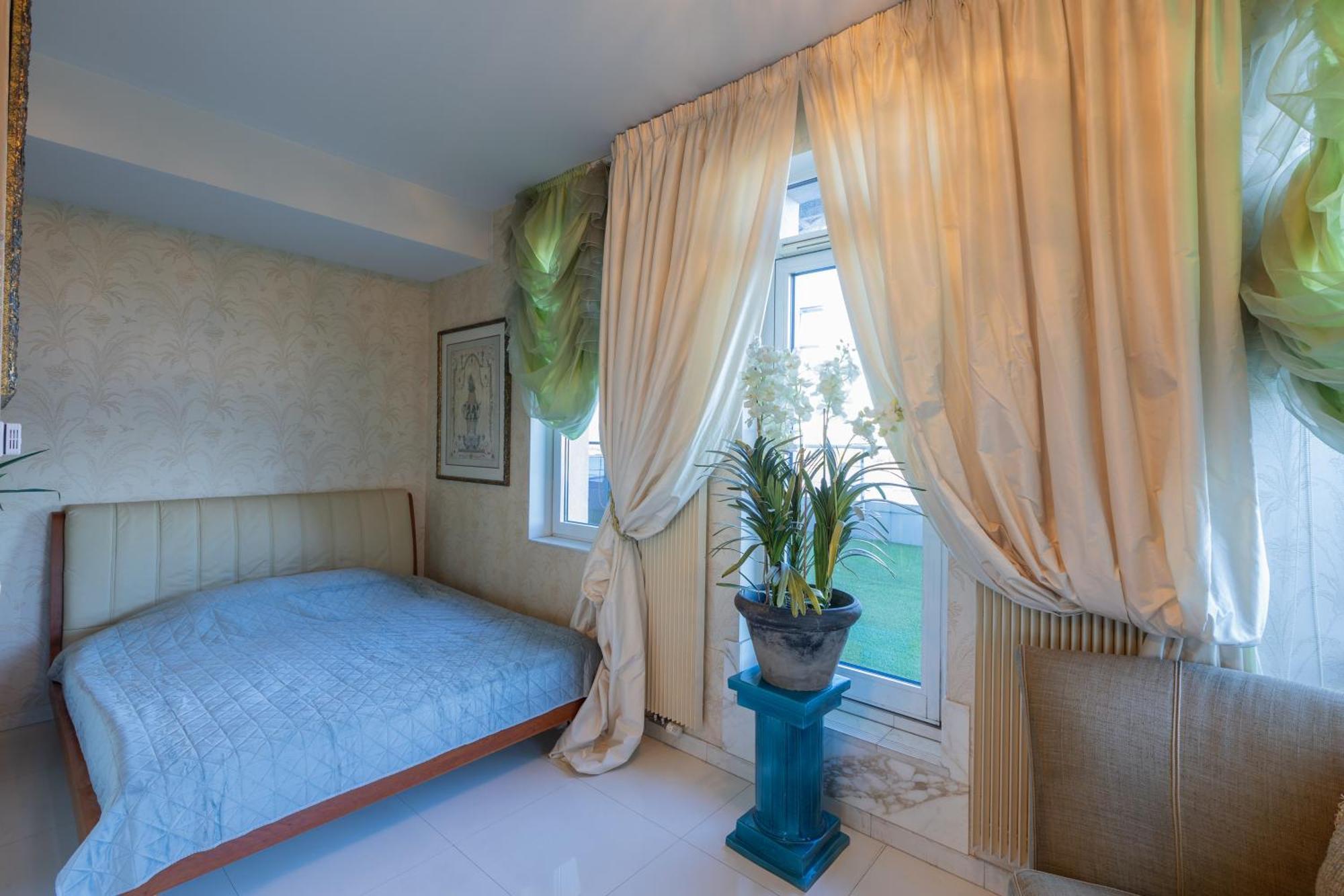 Apartamento Royal Whith Free Parking Riga
